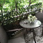 στο κέντρο του βόλου Daire Golos